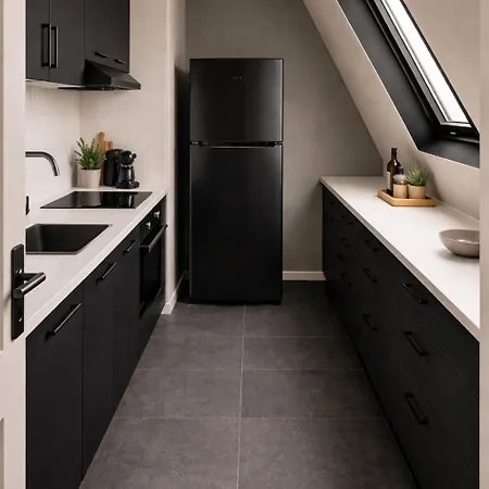 Champs-elysees Prestige 4 Bedrooms 12 Guests Paris